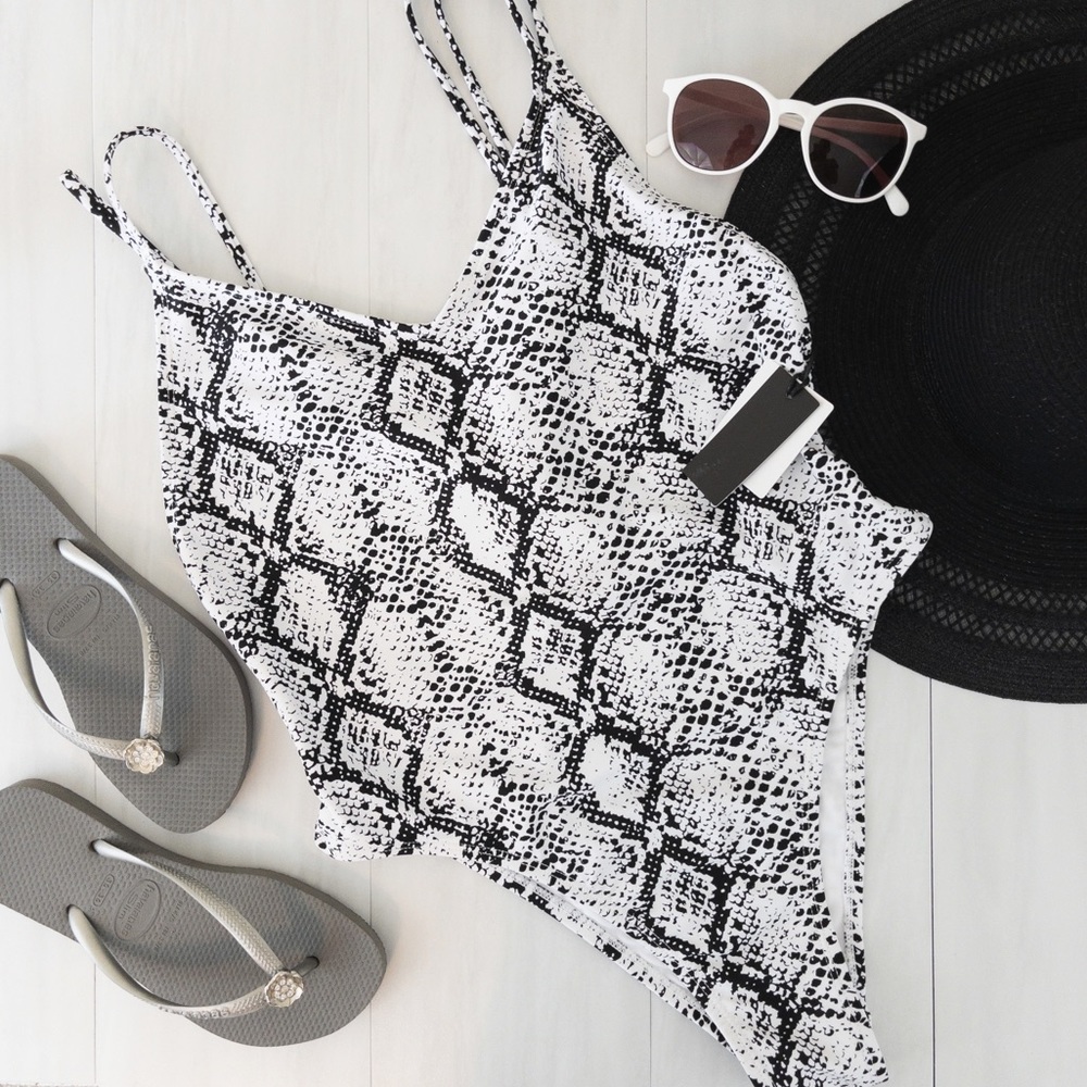 Kendall & Kylie • Black and White Snake Print One Piece Swimsuit